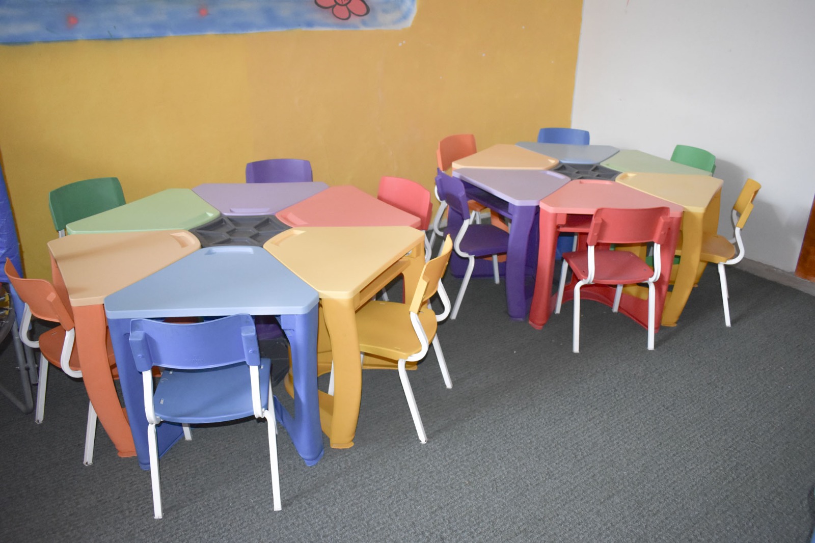 Sala de aula colorida